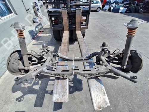 Used Rear axle VW TOURAN (1T1, 1T2) [2003-2010]  27878275