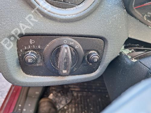 Used Headlight switch FORD FIESTA VI (CB1, CCN) [2008-2017]  18337487