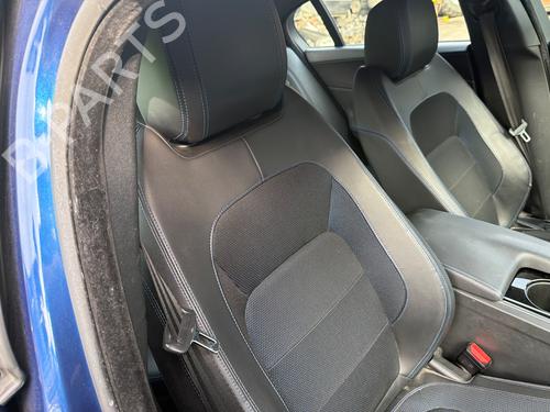Right front seat JAGUAR XE (X760) 2.0 D | BP37424161C16 - Image 2