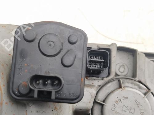 Right headlight HYUNDAI COUPE I (RD) 1.6 16V | BP22544926C29 