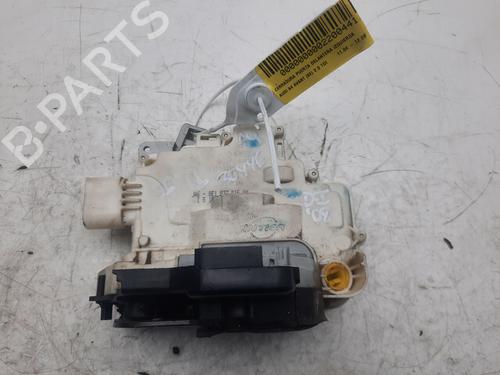 Used Front left lock AUDI A4 B7 Avant (8ED) 2.0 TDI 16V (140 hp) 12437438