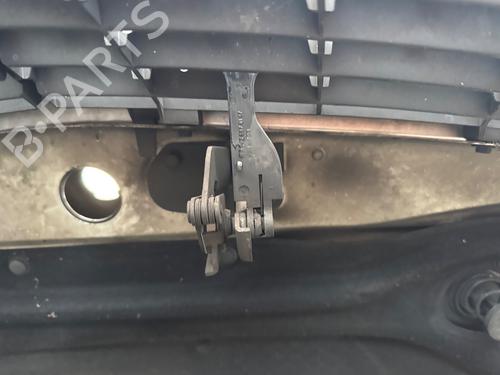 hood-lock-mercedes-benz-c-class-w203-2000-2001-2002-2003-2004-2005-2006-2007-32234555 main image