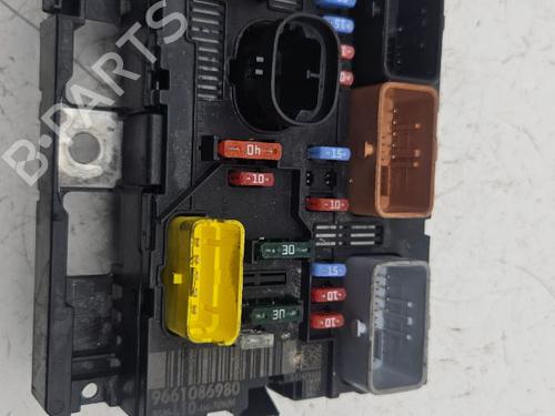 fuse-box-peugeot-207-wa_-wc_-2006-2007-2008-2009-2010-2011-2012-2013-2014-2015-31940721 main image