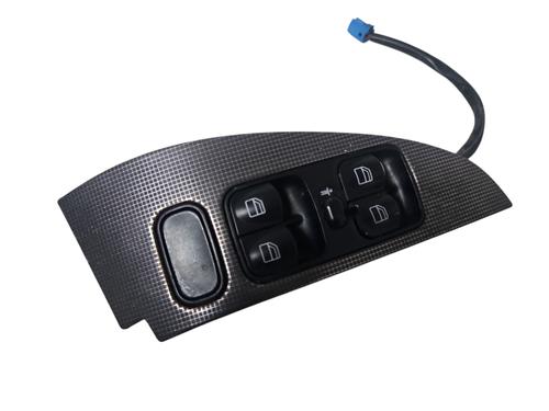 Used Left front window switch Left front window switch MERCEDES-BENZ C-CLASS (W203) C 220 CDI (203.006) (136 hp) 32234585 32234585