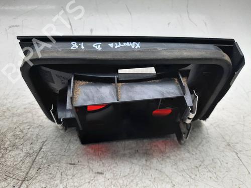 Left taillight CITROËN XANTIA (X1_, X2_) 1.8 i | BP9856395C34 