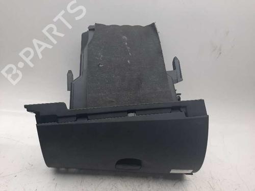 Used Glove box RENAULT MEGANE III Grandtour (KZ0/1) 1.5 dCi (KZ09, KZ0D, KZ1G, KZ29, KZ14, KZ1W, KZ10, KZ1F,... (110 hp) 6961321