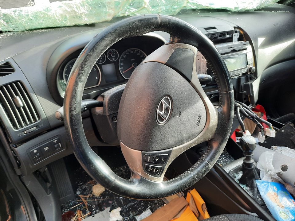 Steering wheel HYUNDAI i30 (FD) 9363956 BParts