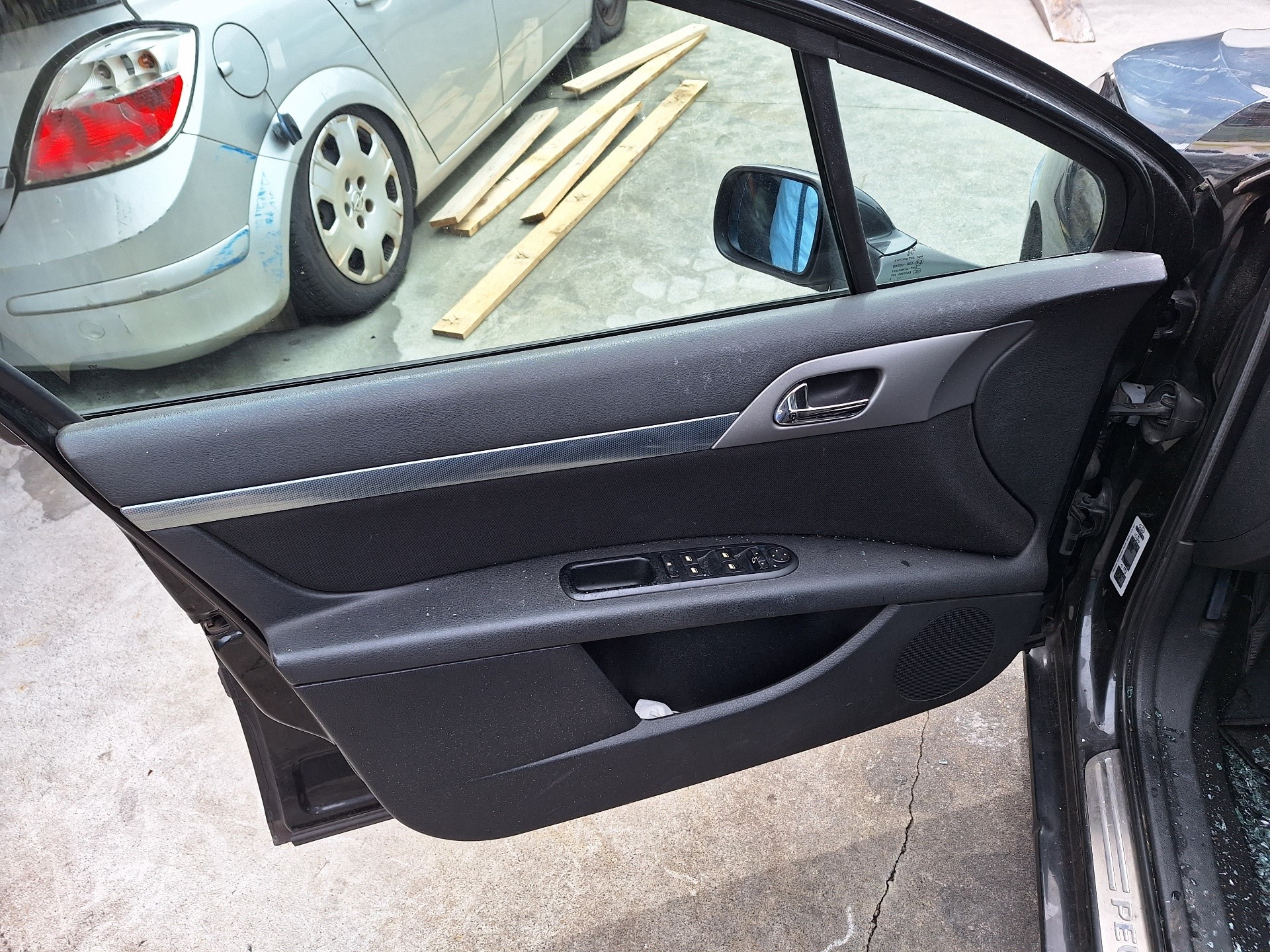 Lève-Vitre Électrique Compatible Peugeot 407 2004-2011 - Avant Gauche Conducteur - Réf 9221Q6
