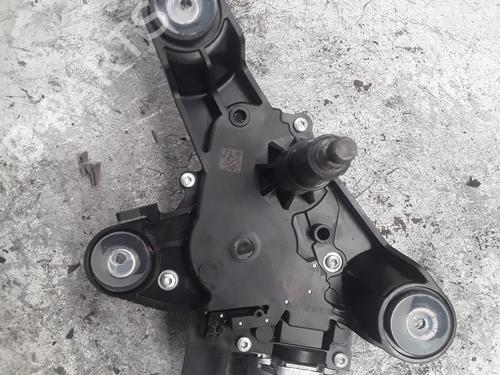 Used Rear wiper motor Rear wiper motor PEUGEOT 3008 II SUV (MC_, MR_, MJ_, M4_) Hybrid (224 hp) 30010818 30010818