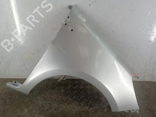right-front-fenders-renault-clio-iii-br01-cr01-2005-2006-2007-2008-2009-2010-2011-2012-2013-2014-36400152 main image