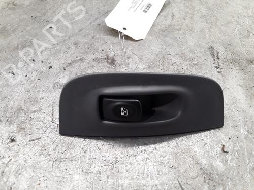 Comutador vidro frente direito RENAULT MEGANE I (BA0/1_) 1.9 dCi (BA05, BA1F) (102 hp) 30018417