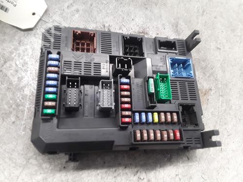 Used Electronic module Electronic module PEUGEOT 2008 I (CU_) 1.2 VTi (82 hp) 33693706 33693706