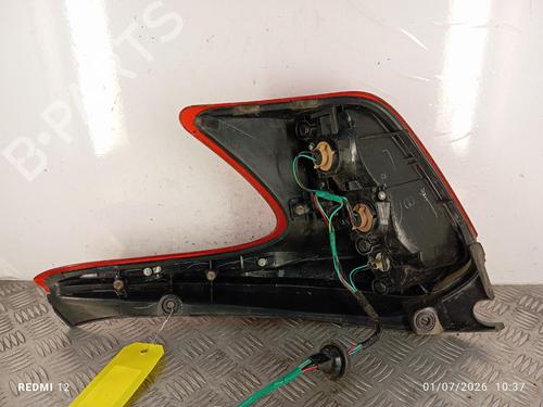 left-taillight-nissan-juke-f15-2010-2011-2012-2013-2014-2015-2016-2017-2018-2019-36967055 main image