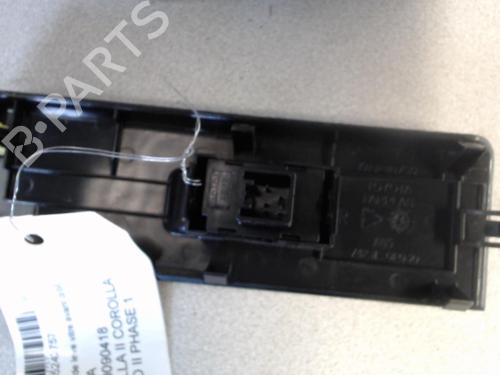 Used Right front window switch TOYOTA COROLLA Verso (ZER_, ZZE12_, R1_) 2.0 D-4D (CUR10_, CUR10R) (116 hp) 30016998