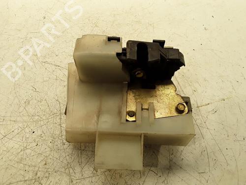 Venstre fortil lås RENAULT MEGANE I Classic (LA0/1_) 1.4 16V (LA0D, LA1H, lA0W, LA10) (95 hp) 30016192