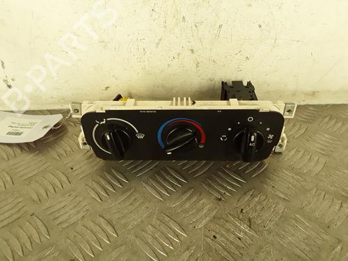 Used Climate control FORD TRANSIT Van (FA_ _) 2.4 TDE (115 hp) 30174164