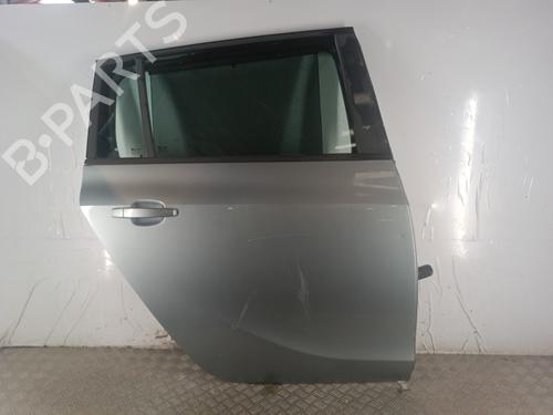 right-rear-door-opel-zafira-tourer-c-p12-2011-38056573 main image