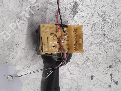 Used Headlight switch Headlight switch RENAULT CAPTUR I (J5_, H5_) 1.5 dCi 90 (J5N4, J5M5, J5MW, J5M6, J5AL, J5AJ) (90 hp) 30011042 30011042