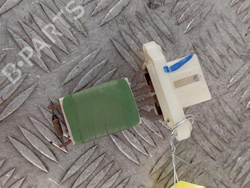 Used Heater resistor FORD FIESTA VI (CB1, CCN) 1.4 TDCi (70 hp) 32386543