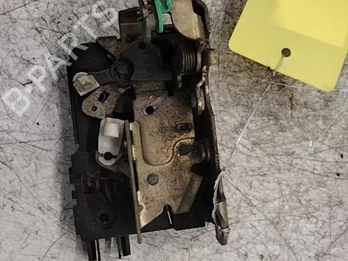 Used Front right lock RENAULT RAPID Box Body/MPV (F40_, G40_) 1.9 D (F40R) (54 hp) 30015460