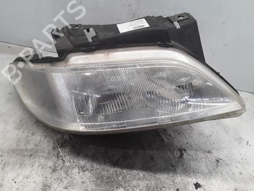 Højre forlygte CITROËN XSARA (N1) 1.4 i (75 hp) 30010873