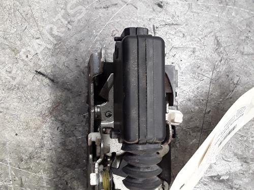 Høyre foran lås DACIA LOGAN (LS_) 1.5 dCi (LS0K) (68 hp) 30020478