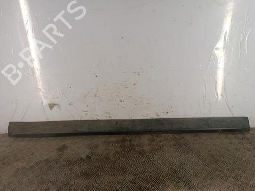 Used Right sideskirt Right sideskirt PEUGEOT 3008 I MPV (0U_) 1.6 HDi (112 hp) 34183699 34183699