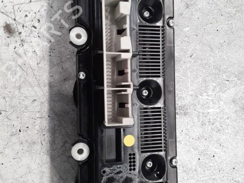 Used Climate control Climate control VW GOLF V (1K1) 2.0 TDI (170 hp) 30009296 30009296