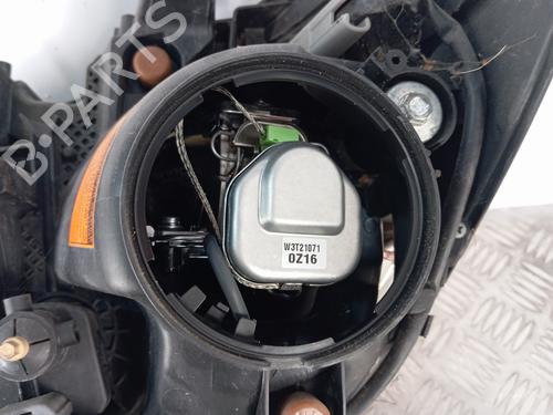 Right headlight MITSUBISHI ASX (GA_W_) 1.8 DI-D (GA6W) | BP32472813C29