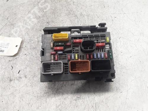 Zekeringkast CITROËN C4 Picasso I MPV (UD_) 1.6 HDi (109 hp) 30024858