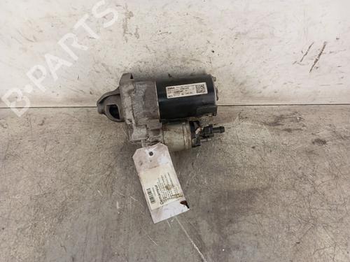 Używane Rozrusznik PEUGEOT 208 II (UB_, UP_, UW_, UJ_) e-208 (136 hp) 30020052