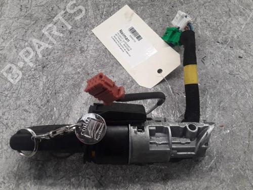 Used Ignition barrel PEUGEOT 607 (9D, 9U) 2.7 HDi 24V (204 hp) 30024601