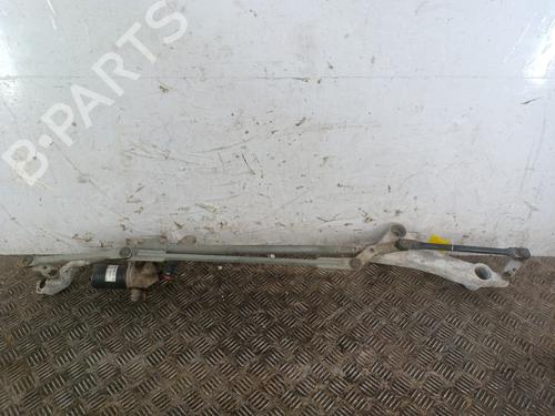Used Front wiper motor Front wiper motor MERCEDES-BENZ B-CLASS Sports Tourer (W245) B 180 CDI (245.207) (109 hp) 36437674 36437674