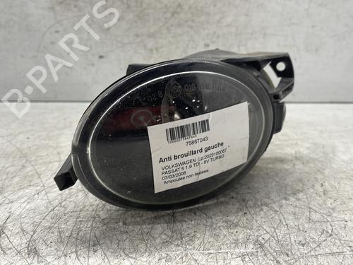 Venstre  Fortil Tågelygte VW PASSAT B6 (3C2) 1.9 TDI (105 hp) 30015657