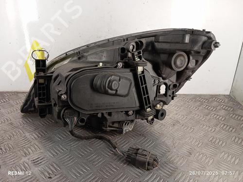 Used Right headlight Right headlight 37716038 37716038
