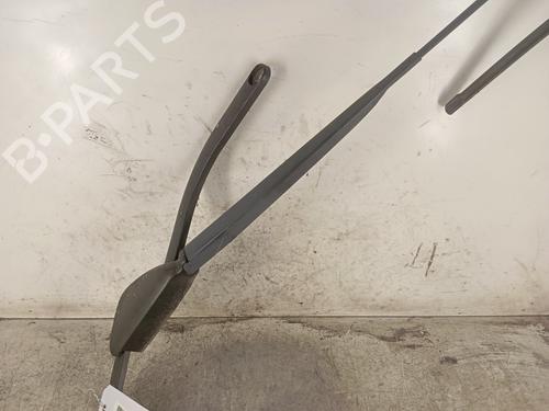 Scheibenwischer vorne für RENAULT SCÉNIC II (JM0/1_) 1.5 dCi (JM1E, JM16) (106 hp) 30012450