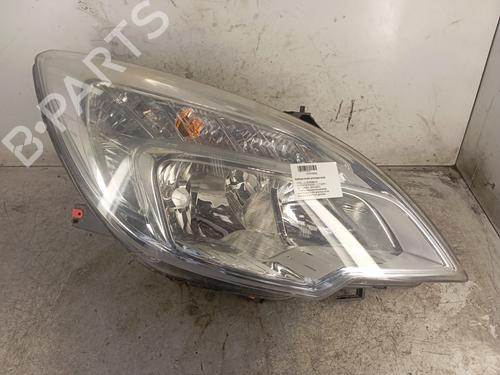 Używane Lampa przednia prawa OPEL MERIVA B MPV (S10) 1.7 CDTI (75) (110 hp) 30017370