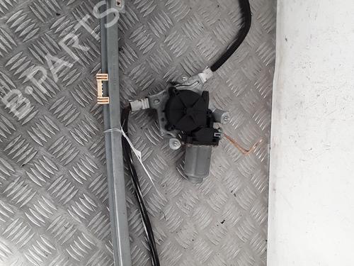 Elevalunas delantero derecho RENAULT SCÉNIC I MPV (JA0/1_, FA0_) 1.9 dCi (JA05, JA1F) (102 hp) 30024953