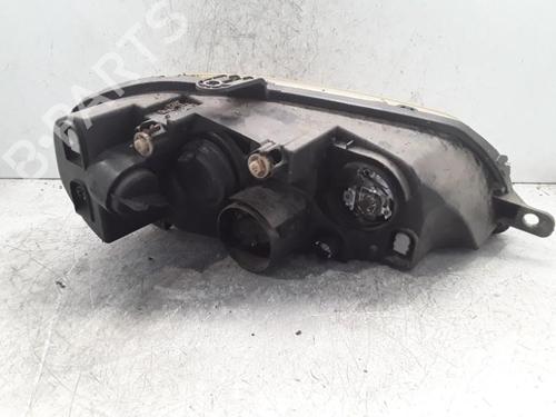 Faro izquierdo FIAT PUNTO (188_) 1.2 60 (188.030, .050, .130, .150, .230, .250) (60 hp) 30019054