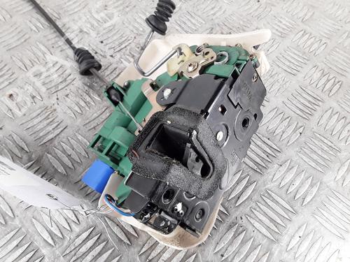 Used Front right lock VW POLO IV (9N_, 9A_) 1.2 12V (64 hp) 31214987