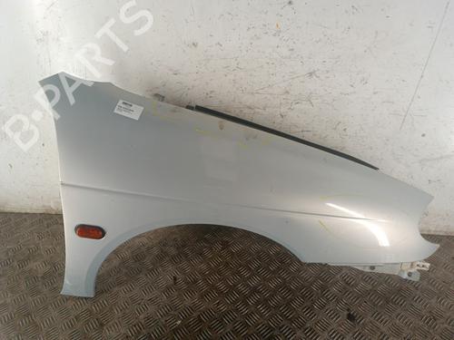 Used Right front fenders RENAULT MEGANE I (BA0/1_) 1.9 D Eco (BA0A, BA0U, BA0R) (64 hp) 30614962