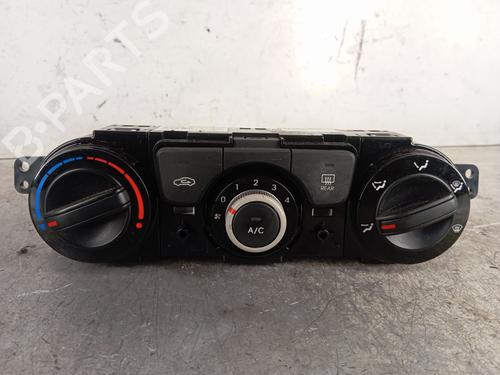 Commande Chauffage HYUNDAI i20 I (PB, PBT) 1.2 (86 hp) 30025557