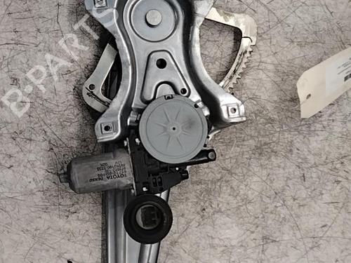 Used Rear left window mechanism TOYOTA AURIS (_E15_) 1.4 D-4D (NDE150_, NDE150R) (90 hp) 30011162