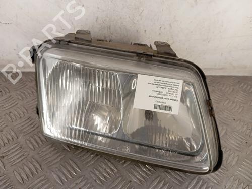Used Right headlight AUDI A3 (8L1) 1.6 (101 hp) 31379230