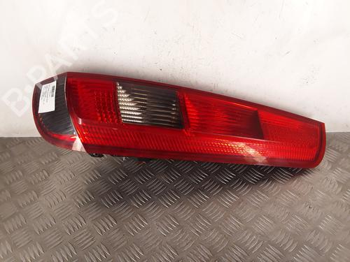 Achterlicht rechts FORD FIESTA V (JH_, JD_) 1.4 TDCi (68 hp) 30940704