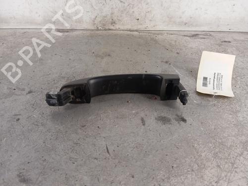 Used Front left exterior door handle Front left exterior door handle 30017067 30017067