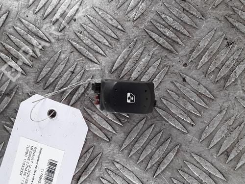 Used Right front window switch RENAULT MEGANE II (BM0/1_, CM0/1_) 1.5 dCi (BM02, BM13, BM2A, CM02, CM13) (101 hp) 30878407