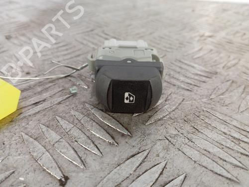 Used Right front window switch Right front window switch RENAULT MEGANE II (BM0/1_, CM0/1_) [2001-2012] 33692304 33692304
