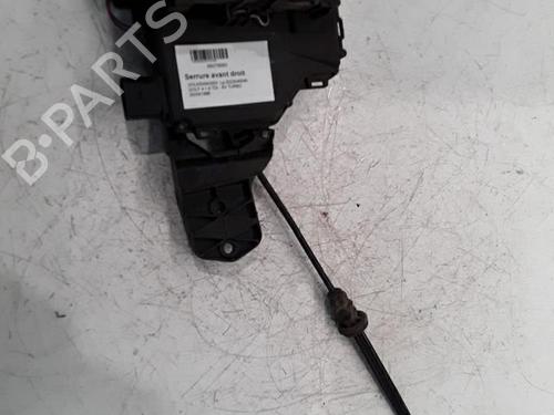 Høyre foran lås VW GOLF IV (1J1) 1.9 TDI (90 hp) 30016238