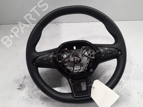 Used Steering wheel RENAULT CLIO V (B7_) 1.5 Blue dCi 85 (B7AG) (86 hp) 30011103